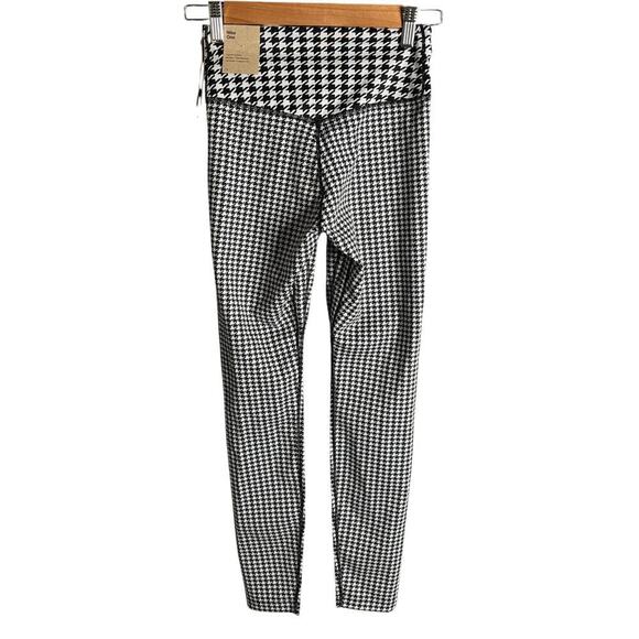 Nike Dri-FIT One Icon Clash Mid Rise 7/8 Leggings Size XS NWT - Picture 7 of 8